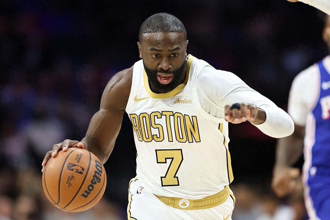 爱体育下载-布朗公开批评裁判被罚3.5万美元！曾放话不在乎：想罚多少罚多少