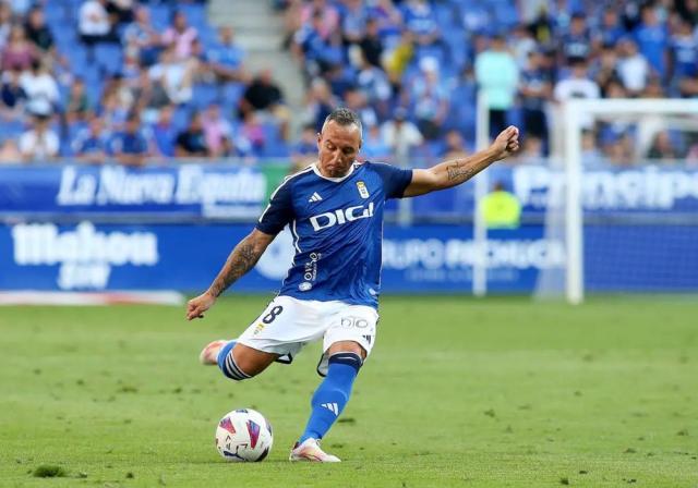 爱体育官网-39岁卡索拉还在踢球：哈维当教练后变了一个人！