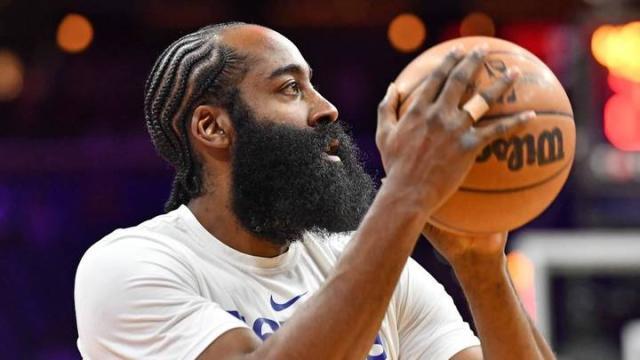 爱体育直播-服软！哈登重返76人进行训练 揭幕战仍将缺席