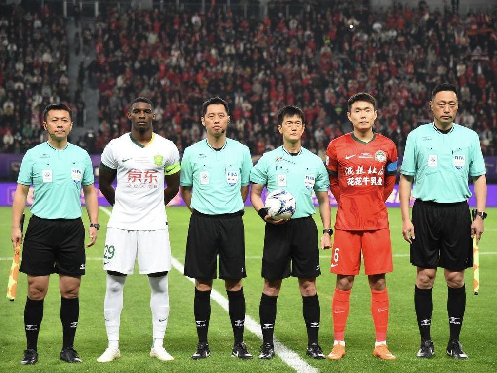 中超现阶段转会窗动态分析：流量、补强与隐忧是最近的主题？